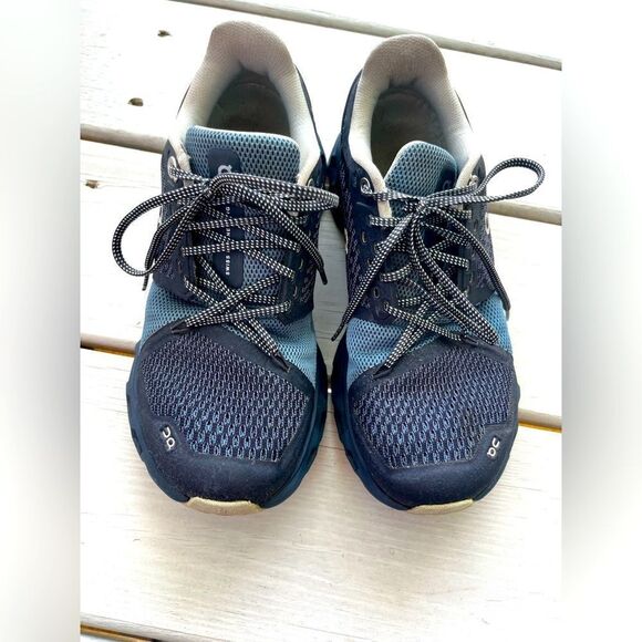 On Running  CLOUDSTRATUS Size W6 Navy Blue Athletic Shoes;GREAT CONDITION! - Picture 4 of 16